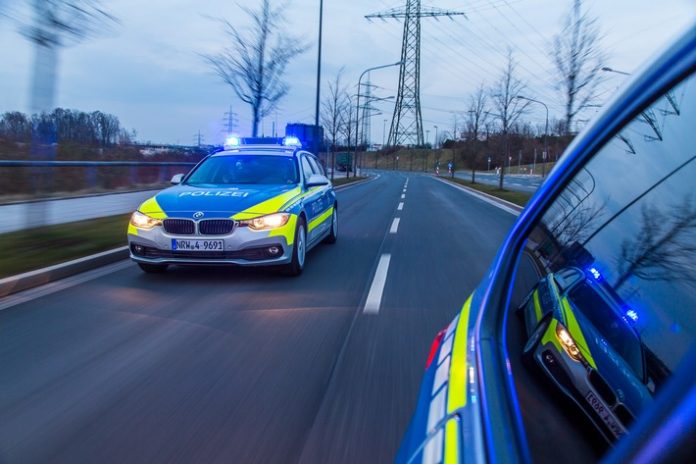160308-025.jpg Ein 19-jähriger Langenfelder ist am Samstag bei einem Angriff schwer verletzt worden. Foto: Symbolbild (Jochen Tack)
