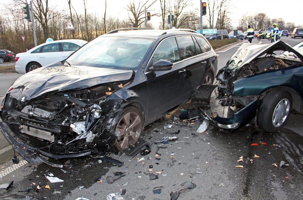 08_RA_Unfall01 Bei einem Verkehrsunfall am Mittwochnachmittag, ist eine 77-jährige Düsseldorferin leichter verletzt worden. Foto: Polizei