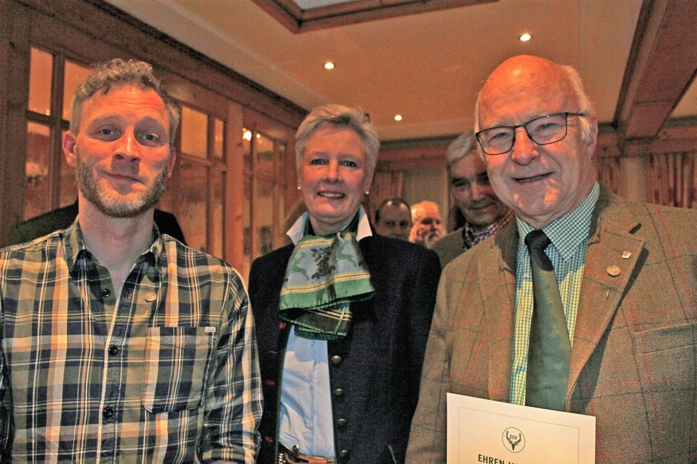 Hegering_bearb2 Sie blicken auf ein erfolgreiches Jahr zurück: Björn Wolff, Luciana Volmer und Prof. Jürgen Stradtmann. Foto: Privat