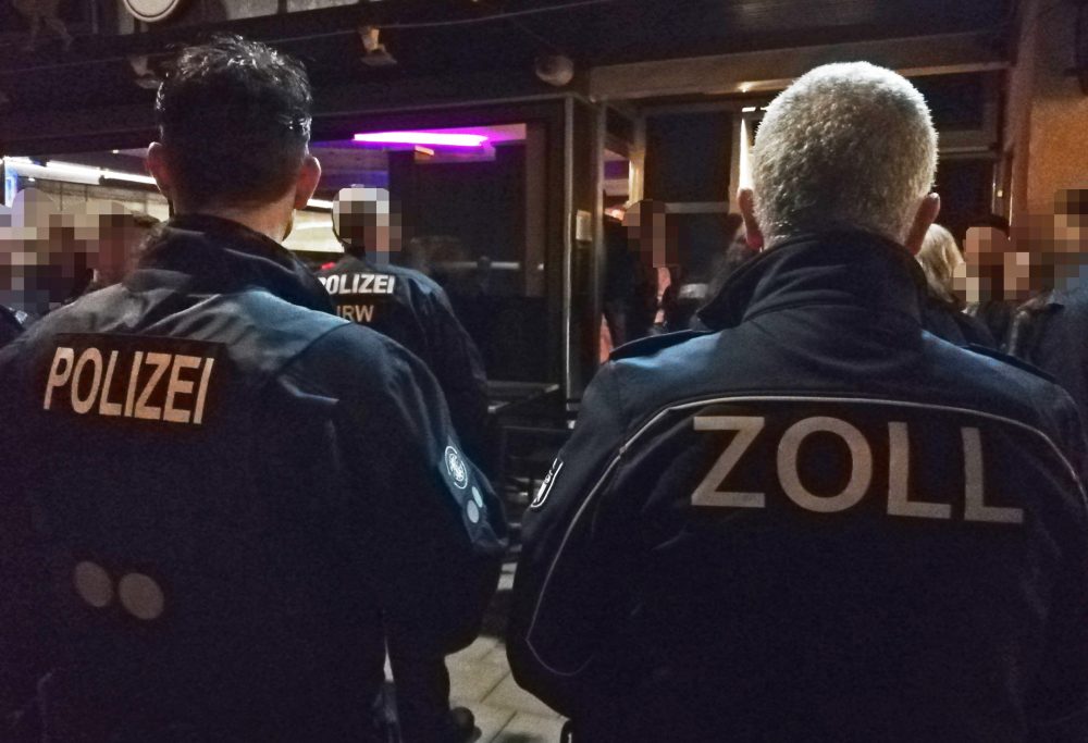 Polizei und Zoll Polizei, Zoll und Ordnungskräfte waren in Velbert und Heiligenhaus gemeinsam im Einsatz. Foto: Polizei