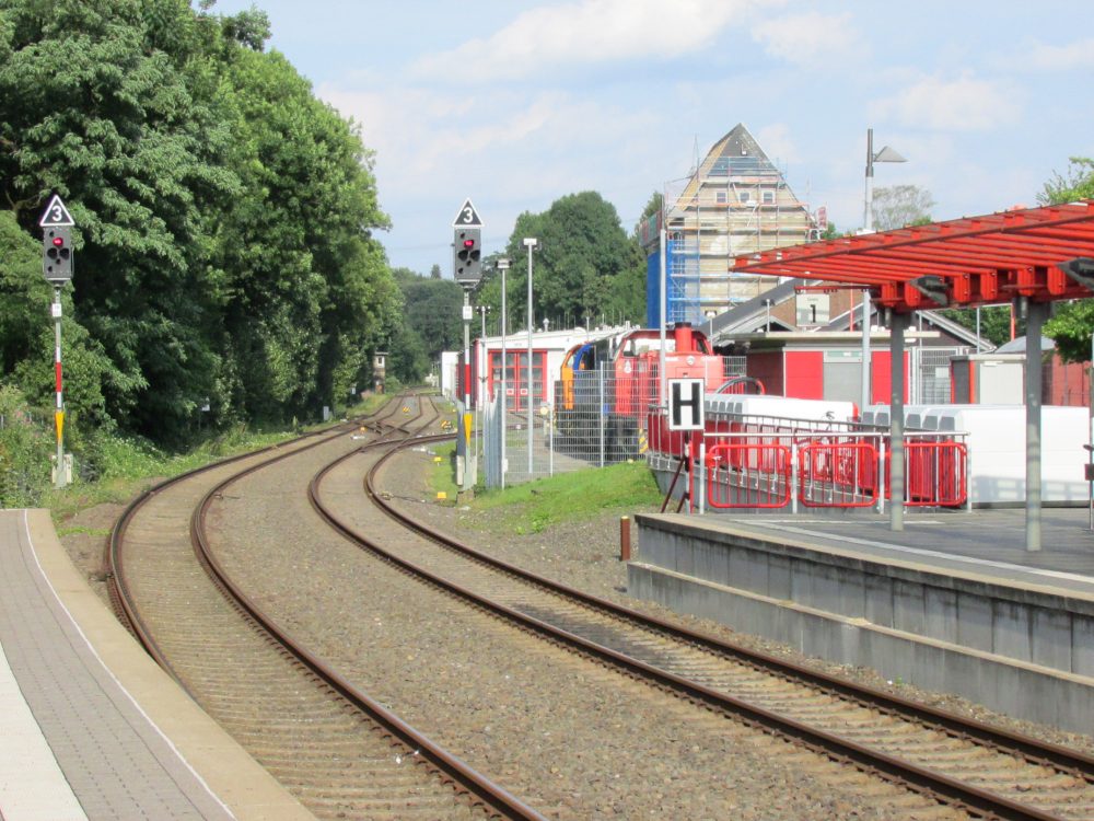 Regiobahn nach Wuppertal Im Spätsommer 2020 soll die neue Strecke von Mettmann-Stadtwald (Foto) nach Wuppertal eröffnet werden