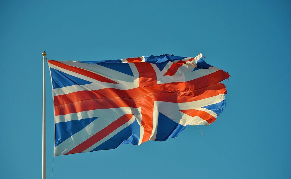 british-flag-1907933_1280(1) Seniorinnen und Senioren können ihre erlernten Englischkenntnisse auch im Urlaub anwenden. Foto: Symbolbild (pixabay)