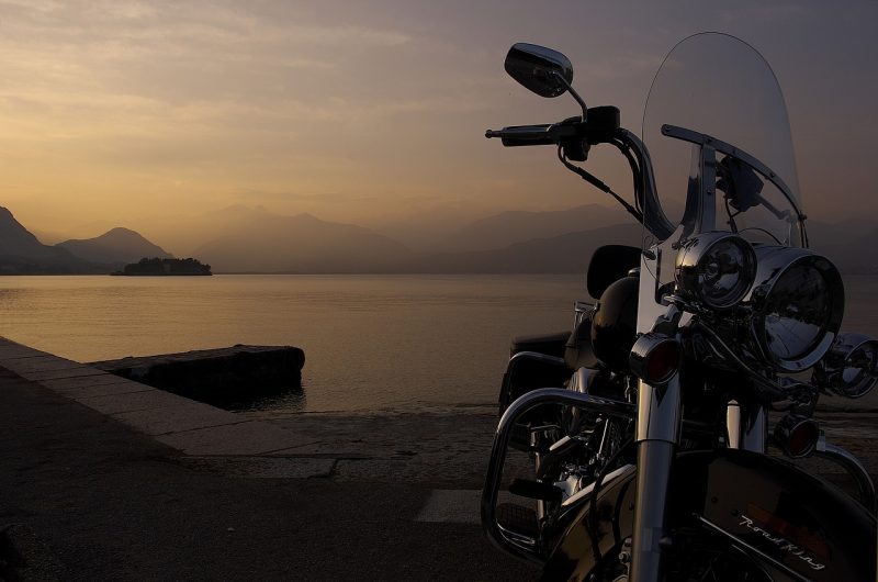 20_ME_Motorrad Gemeinsam statt einsam: Mit dem Motorrad durch die Eifel. Foto: Symbolbild (pixabay)