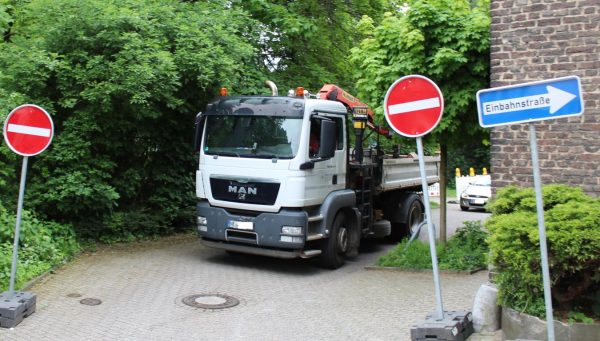 Dicht: die Mühlenstraße Richtung Mettmanner Straße