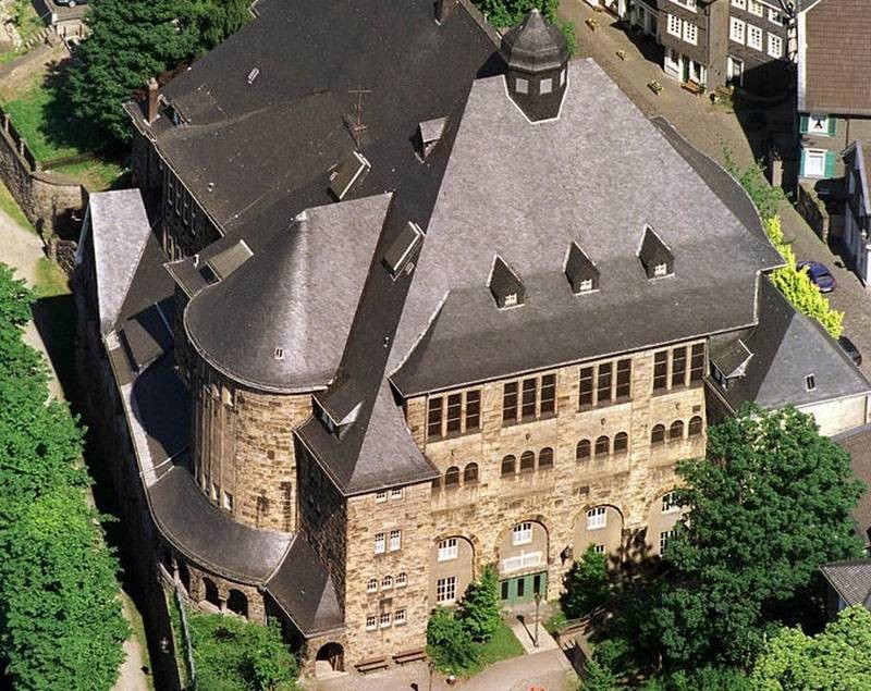 csm_buergerhaus-H_a0640cfd54 Hier im historischen Bürgerhaus in Langenberg ist Sky du Mont zu Gast. Foto: Stadt Velbert/ Hans Blossey