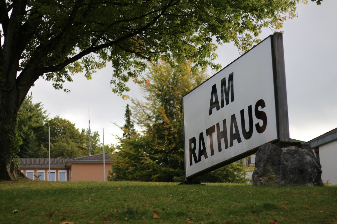 WUE_Rathaus Stadtverwaltung: Standplätze für den Frauensachen-Flohmarkt können resierviert werden. Foto: André Volkmann