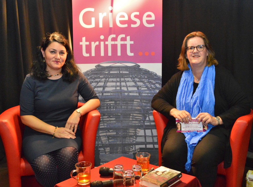 kaddorgriese (2) Lamya Kaddor und Kerstin Griese diskutierten vor rund 80 Gästen im