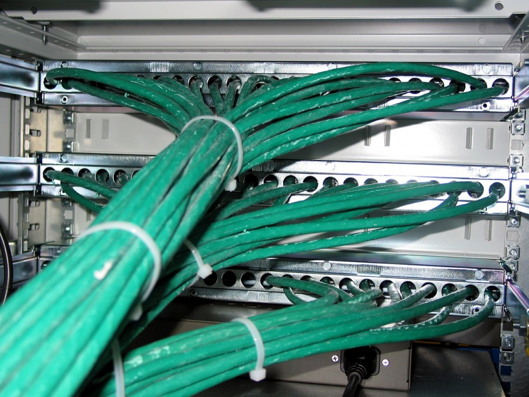 network-500084_1280 Wegen eines defekten Kabels kommt es zu großflächigen Netzausfällen in Wülfrath. Foto: Symbolbild (pixabay)