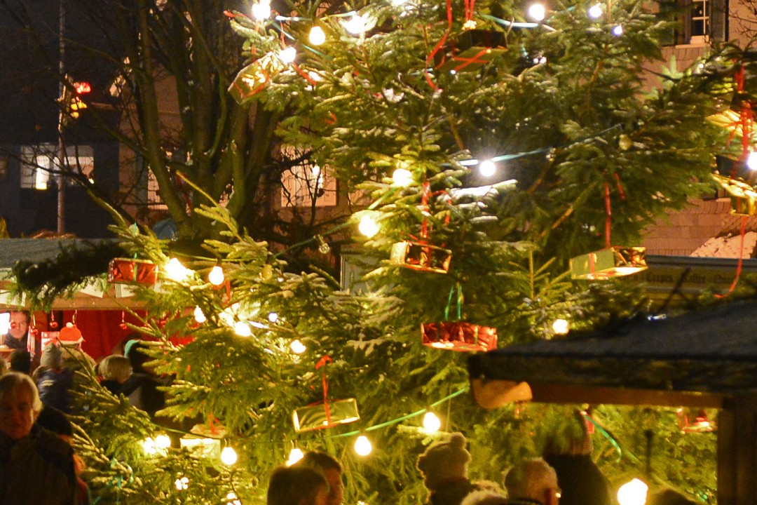 Weihnachtsmarkt_Symbolbild_MK8_6511 An der Villa Wewersbusch findet am zweiten Adventswochenende ein Weihnachtsmarkt statt. Symbolfoto: Mathias Kehren