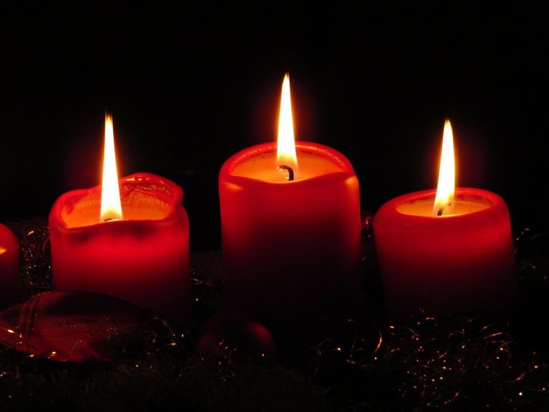 advent-80125_1280 Das